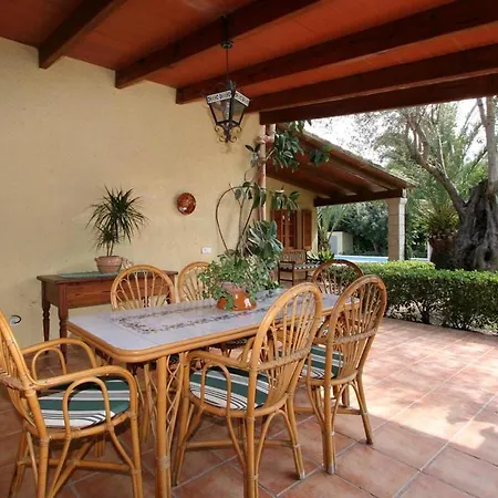 Villa Alegre